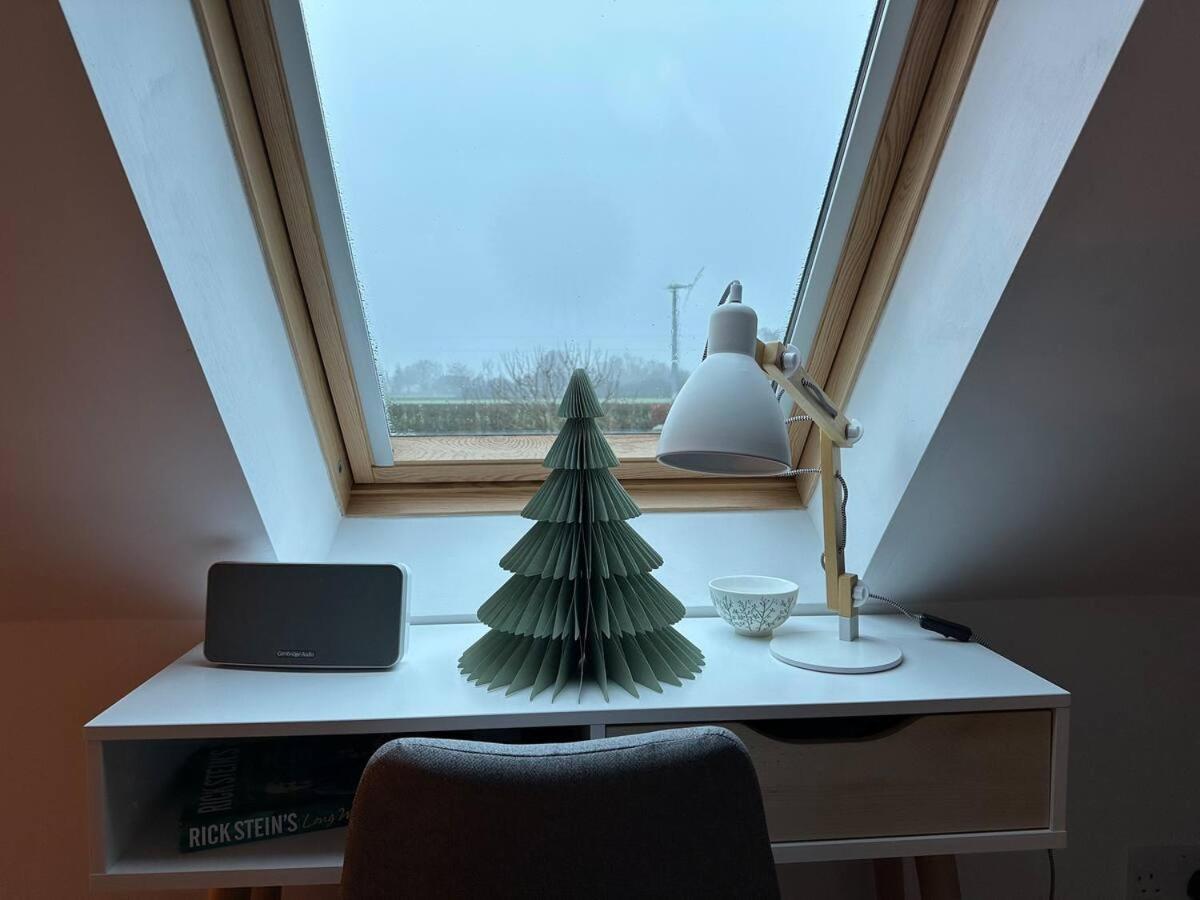 ワイモンダム The Pheasantry Bed & Breakfast エクステリア 写真